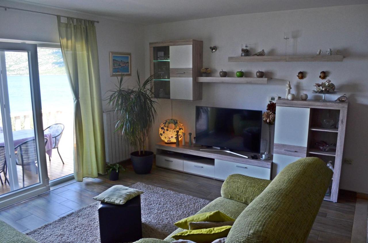 Apartments Rina - Kneze Racisce Exterior photo