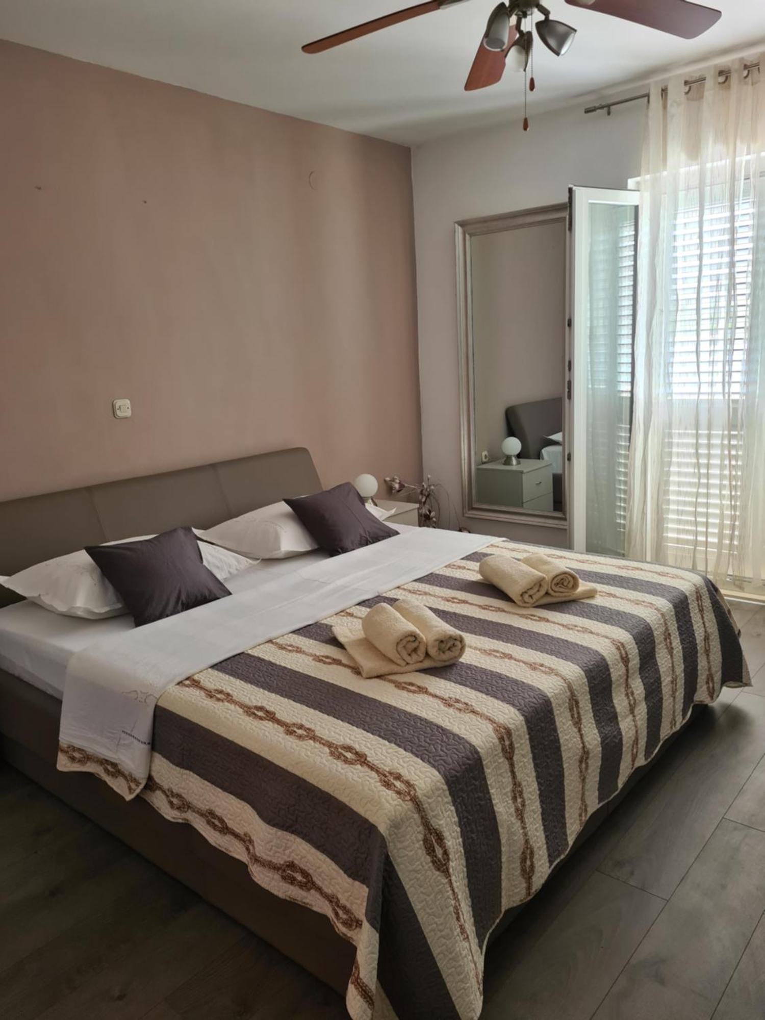 Apartments Rina - Kneze Racisce Room photo